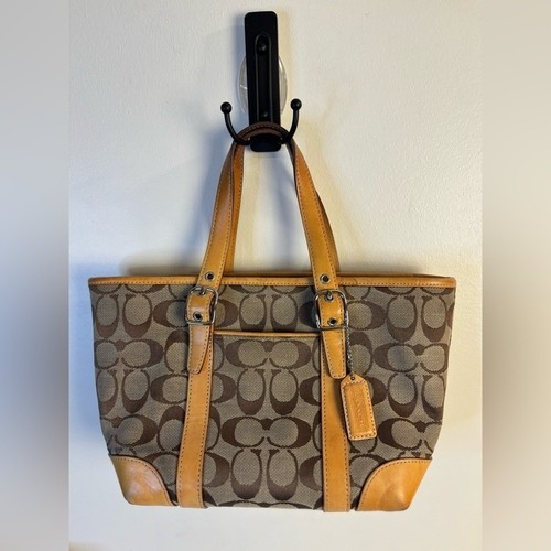 Coach brown tan hamptons - coach,