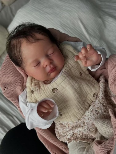 Finished asleep newborn - 19",
