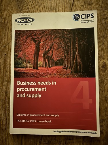 Cips level textbook - cips, m2