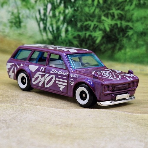 Hot wheels datsun - '71,