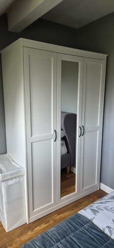 Ikea wardrobe songesand white - wardrobe,