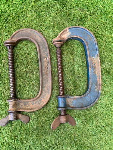 Vintage record g clamps - no,