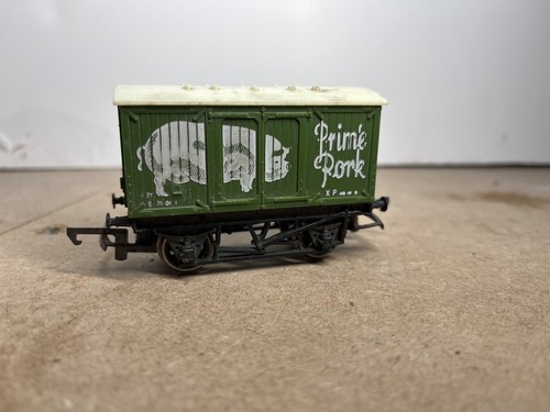 Hornby r162 closed - hornby, van