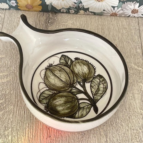 Cream ceramic starter - cream, dish