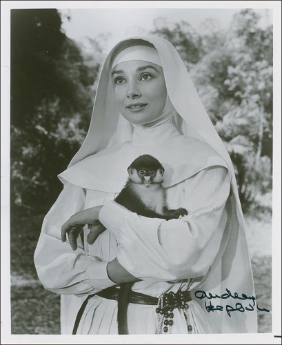 Audrey hepburn signed - hepburn,