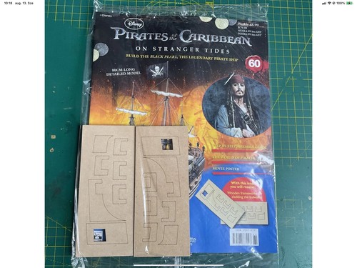 Hachette build the pirates - build,