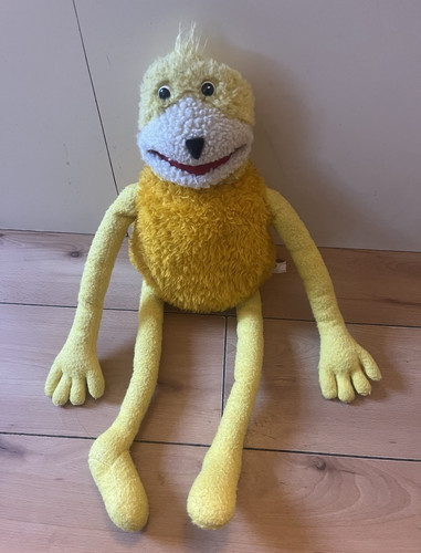Vintage 1999 flat - flat, plush