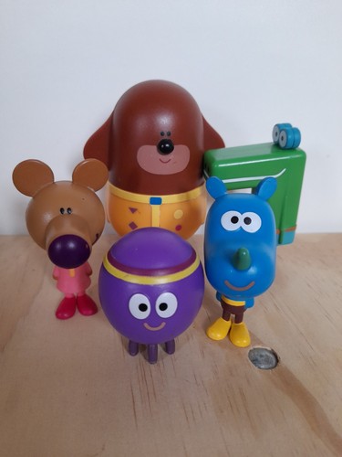Hey duggee toy figure - hey, set