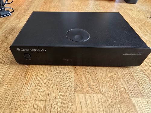 Cambridge audio azur 551p - cambridge,