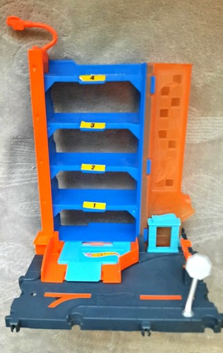 Hot wheels city car - hot, 1:64