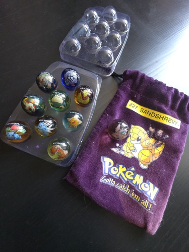 Vintage 1999 pokémon - pokémon, marbles