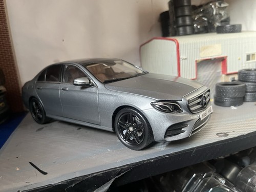 Mercedes class 18 iscale - mercedes, e