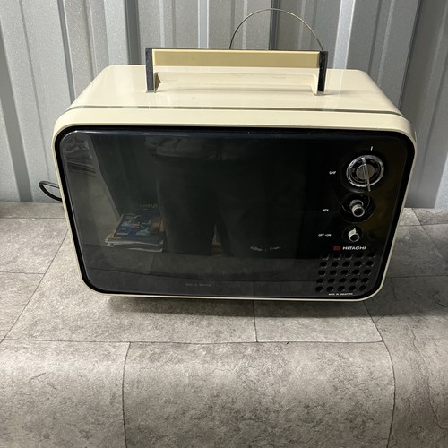Vintage hitachi portable crt - vintage,