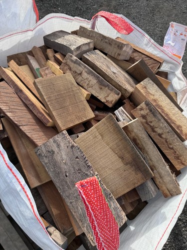 Hardwood logs bulk bags - bulk,