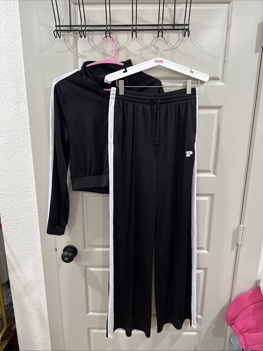 Victoria secret size small - victoria,