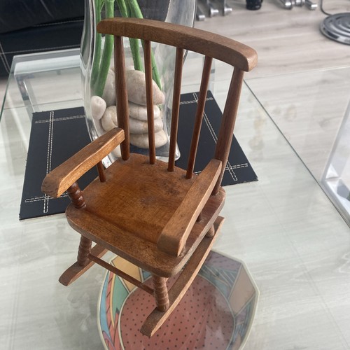 Vintage apprentice furniture - ,