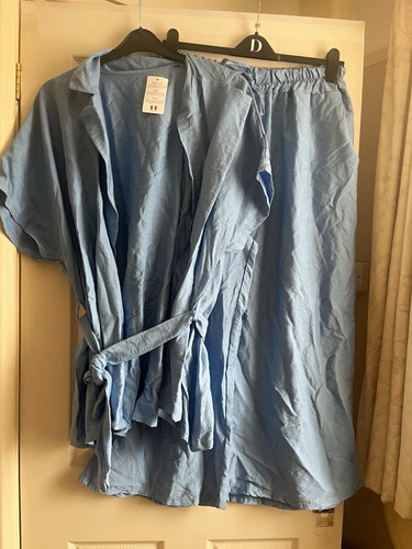 Bnwt ladies 2piece set - bnwt,
