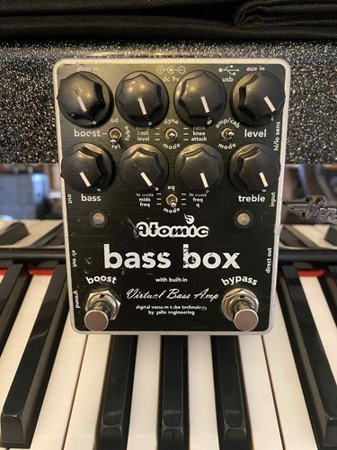 Atomic bass box amp - -, &