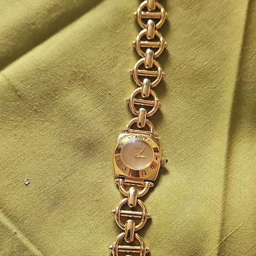 Guc6300women gold - guc6300women’s,