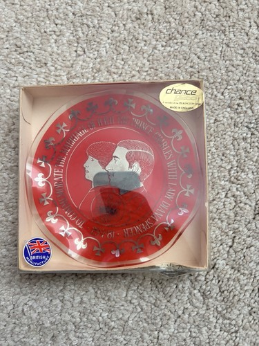 Commemorative chance glass - commemorative,