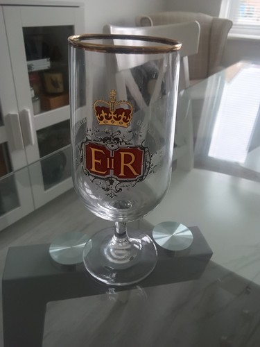 Vintage 1977 queen elizabeth - 1977,