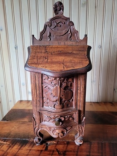 Antique hand carved - antique, walnut