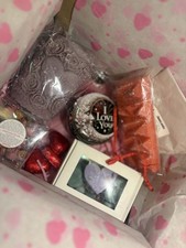 Sented candles and wax melts - sented,