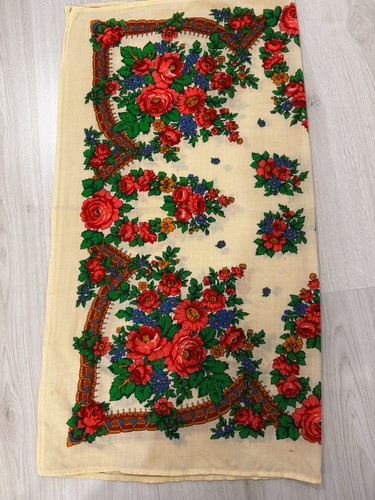 Vintage floral russian - floral, square