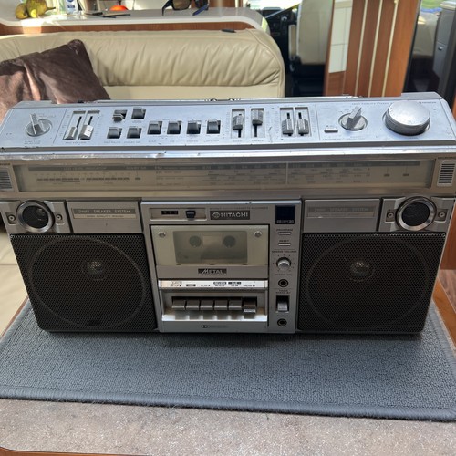 Hitachi trk 8190 vintage - hitachi,