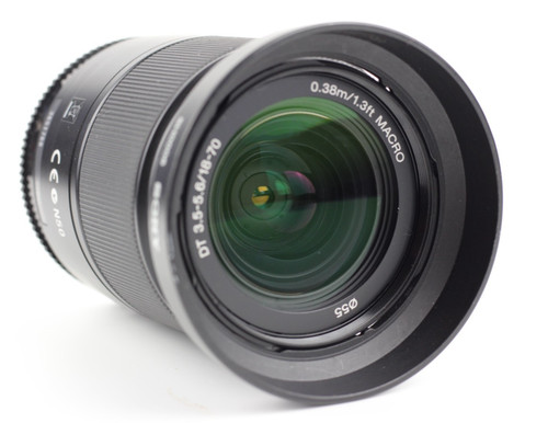 Sony 70mm 5 6 - dt, f3.5-5.6