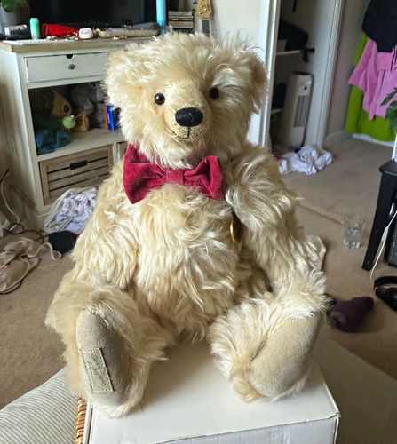 Dean valentine bear 2000 - dean's,
