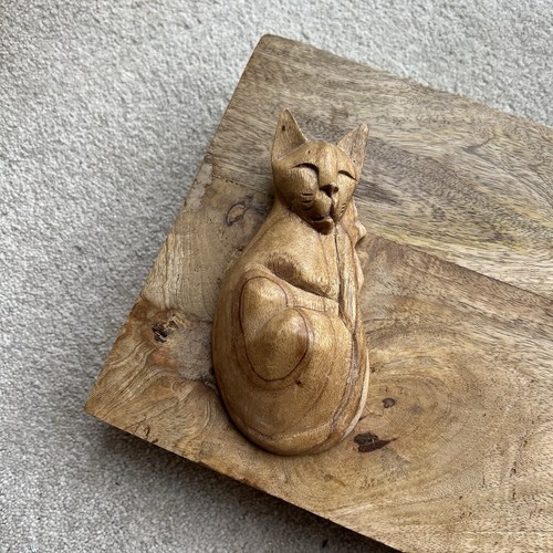 Mini wooden sleeping cat - sleeping,