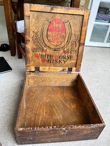 Vintage white horse whisky - vintage,