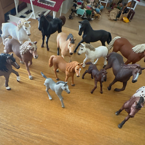 Schleich horse figurines - horse,