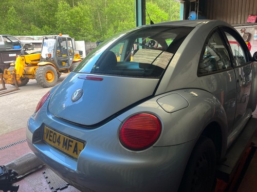 Beetle 2004 tailgate in - vw,