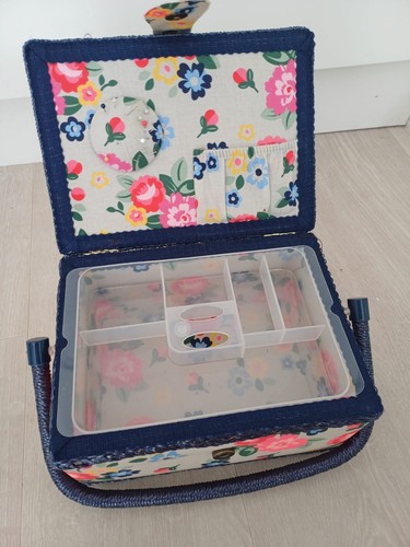 Sewing box pretty - box, 22cm