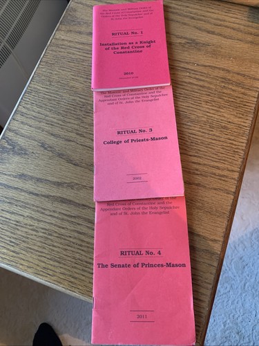 Masonic rituals for red - for,