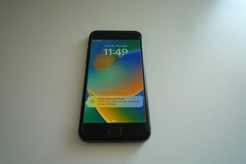 Apple iphone 64gb space - 64gb,