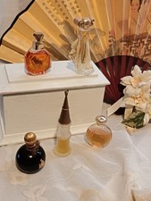 FIVE LOT OF SMALL COLLECTABLE MINI PERFUME BOTTLES