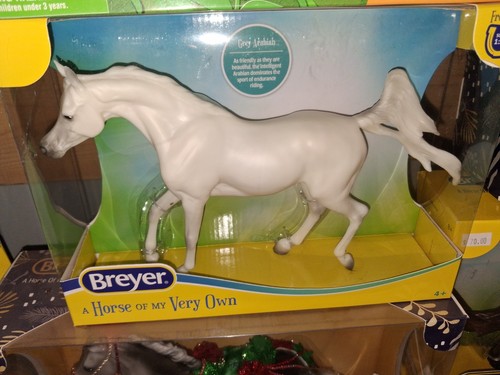 Breyer horse white - arabian,