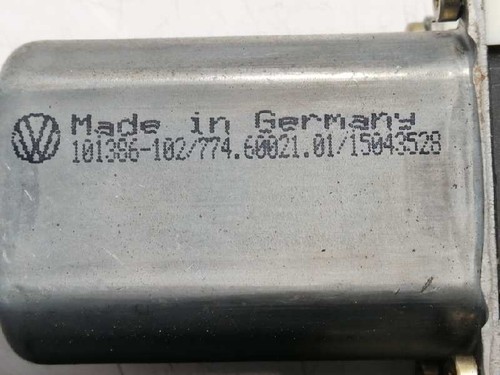 1488737080 front power window