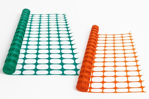 Plastic barrier mesh fencing - plastic,