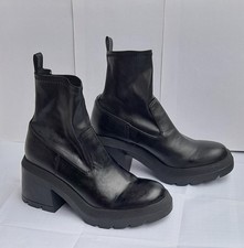 Stradivarius Women's Black