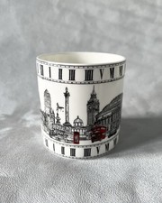 Halcyon Days - London Icons - Bone China Candle Holder or Pen Pot (Landmarks)