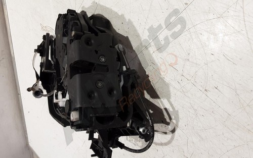 Volvo s40 2006 door lock - 2006,