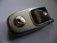 SIMPLE ELDERLY SENIOR CHEAP KIDS SPARE CHEAP MOTOROLA V220 UNLOCKED