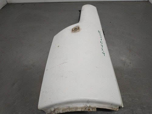 442685 front left molding