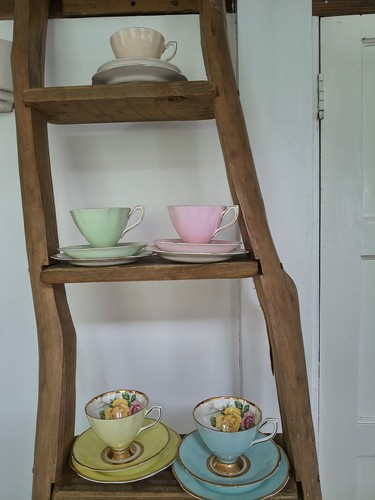 Vintage bone china - vintage, harlequin