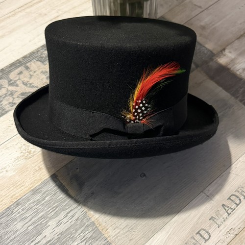 Top hat with detachable - hat,