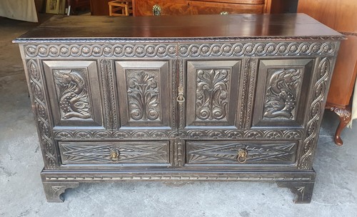 Antique highly carved oak - antique,